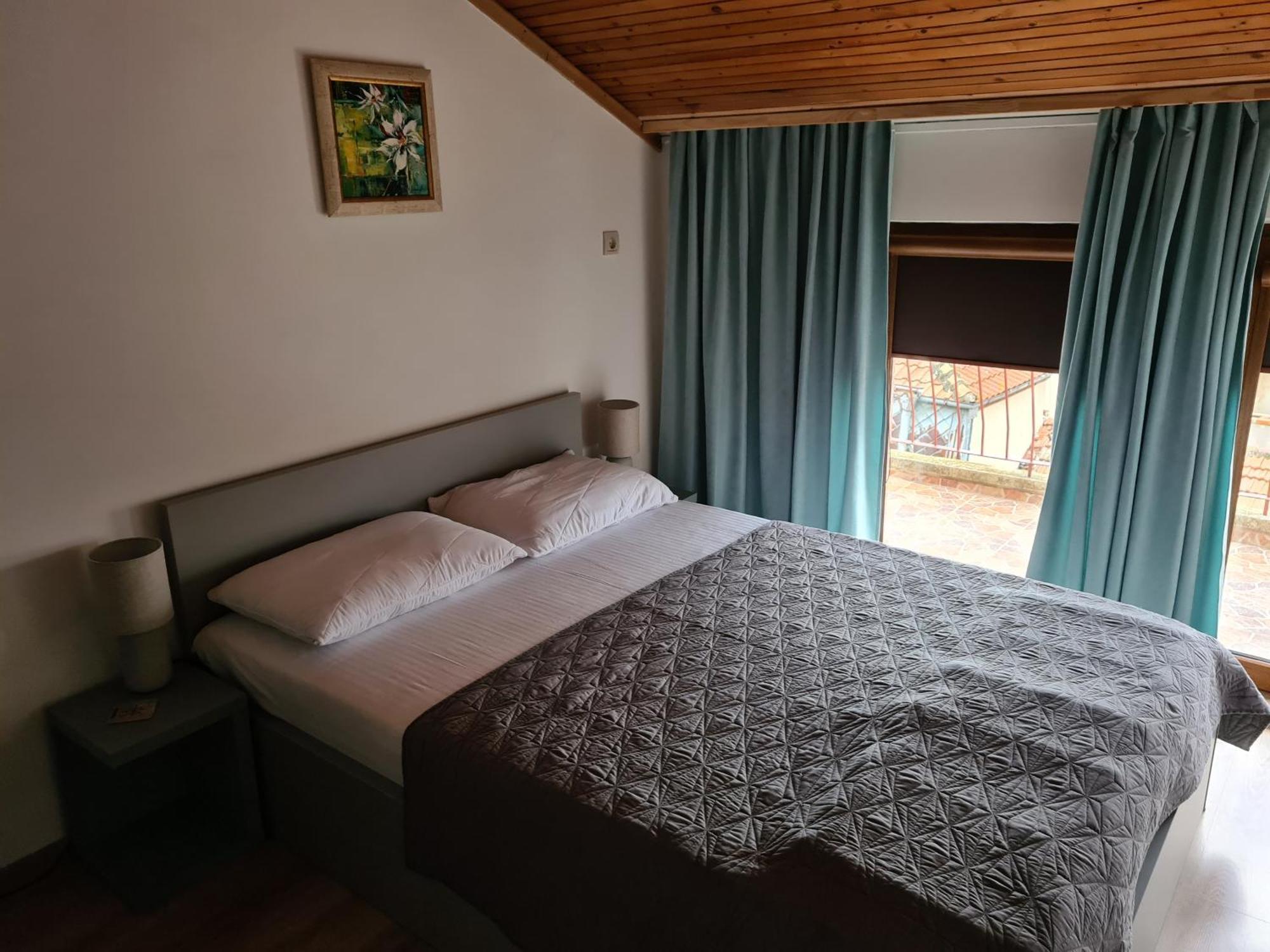 Guest House Lambovi Nesebar Ngoại thất bức ảnh
